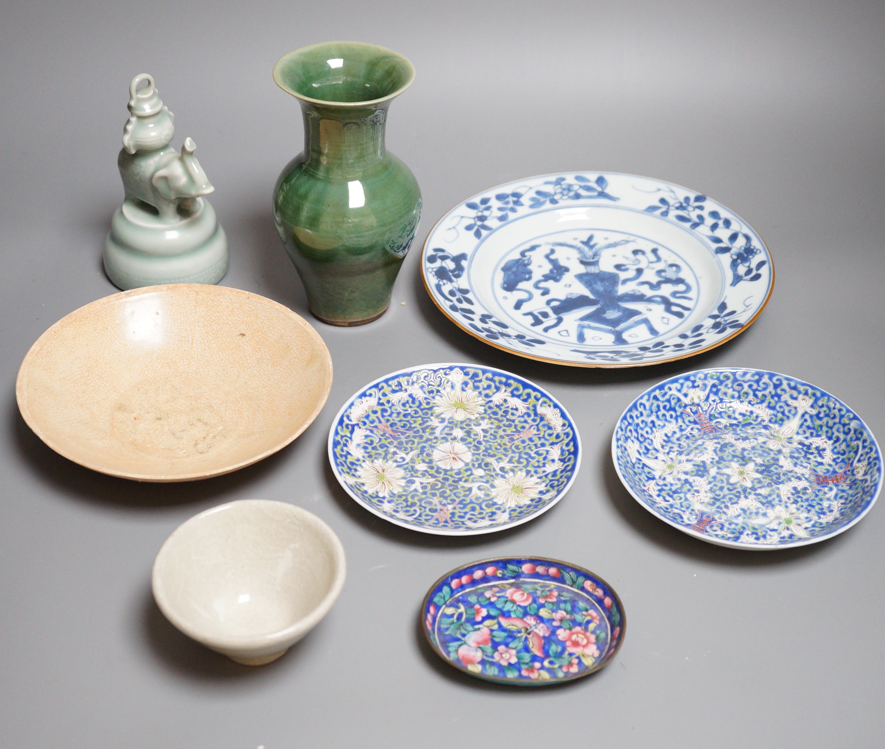 An 18th century Chinese blue and white dish together with other Chinese ceramics, dish diameter 22cm